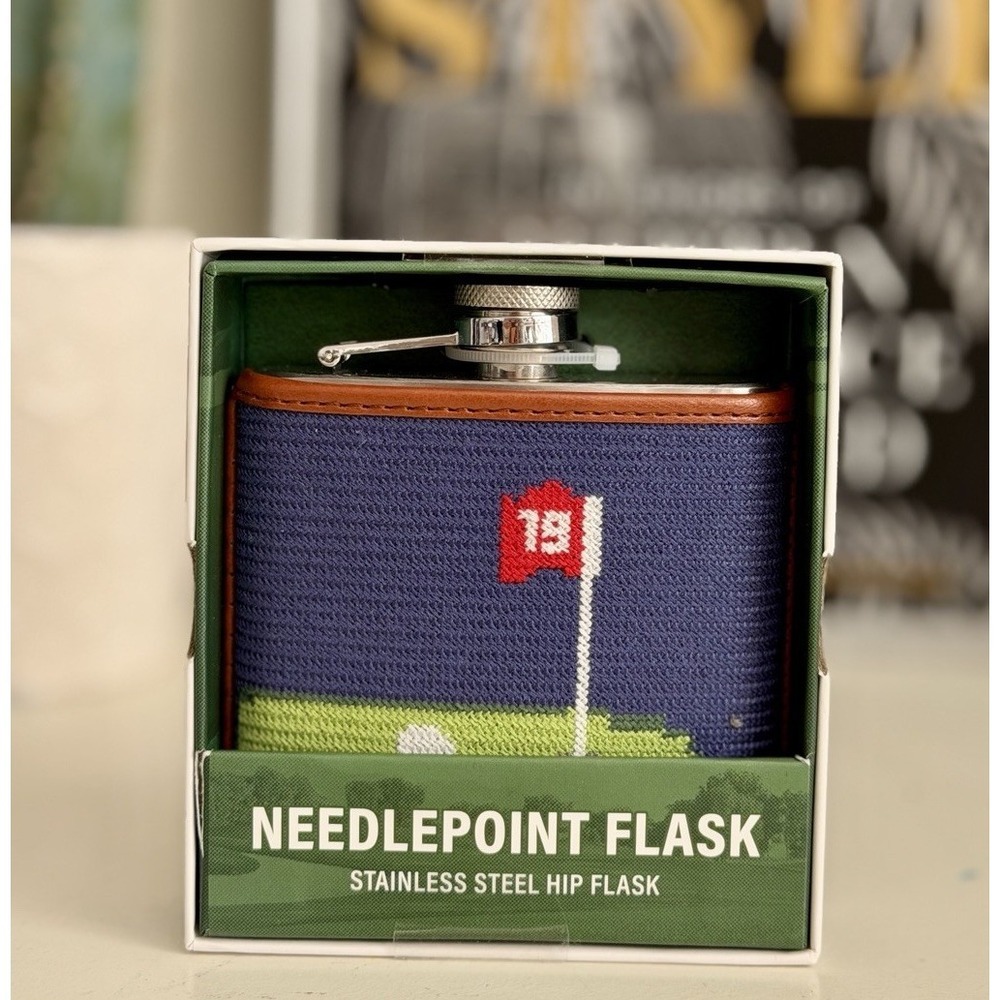 Eastwood‎ Pines Needlepoint Flask 6 oz Stainless Steel Golf Flag BNIB